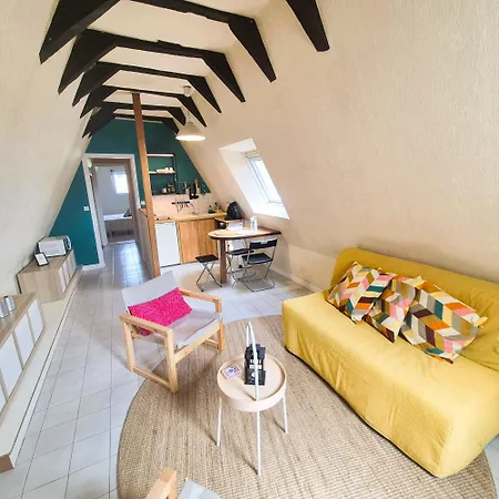 L'echappee Belle, T2, Vieux Apartment